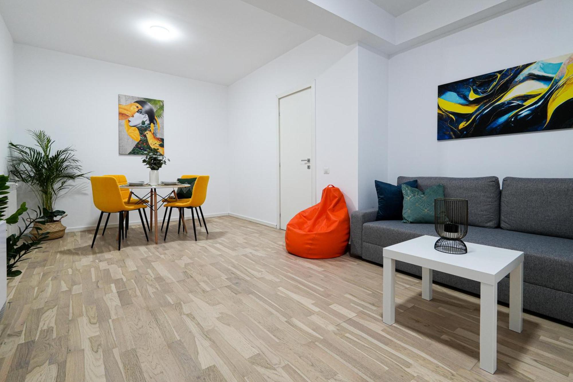 Gabi - Chic Apt With Parking Close To Veranda Mall Bukarest Eksteriør billede