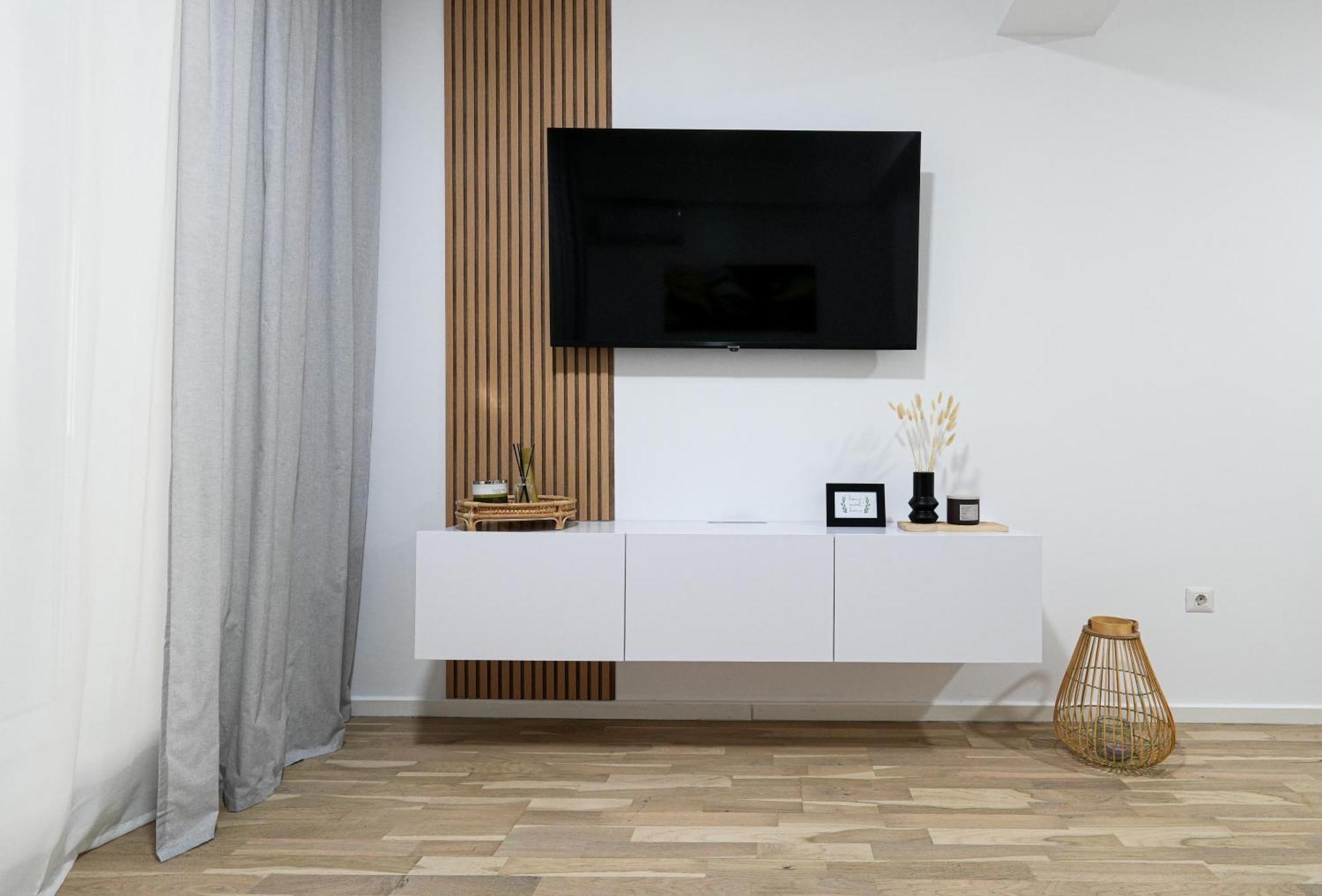 Gabi - Chic Apt With Parking Close To Veranda Mall Bukarest Eksteriør billede